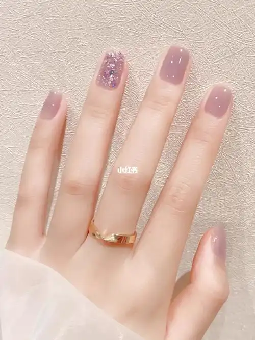 清新美甲95网红流行显白冰茶紫