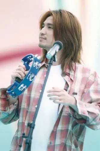 要一张叶世荣的照片!