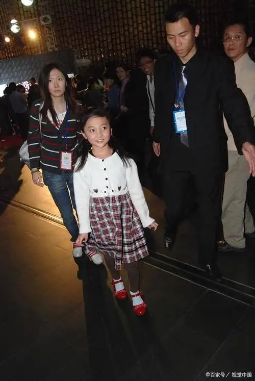 刘德华一共有几个子女?