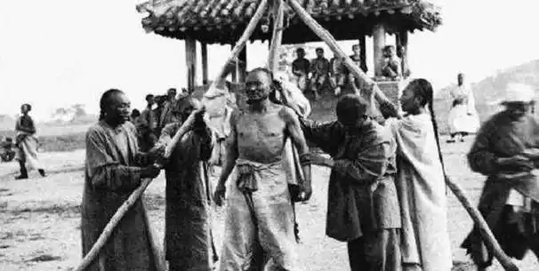 原创此人是中国最后一个被凌迟的人武艺超群武学大师一起上才制服