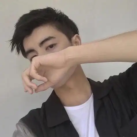 真人帅哥头像阳光帅气图片