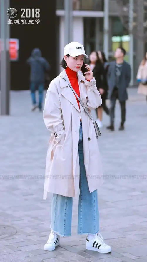 三里屯最新街拍 网罗一众潮人美女的春装搭配