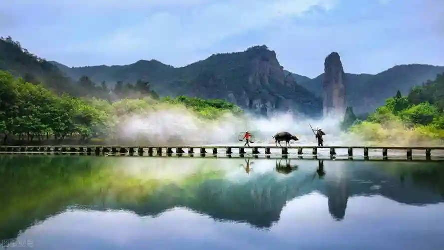 朋友圈发什么好2021抖音最火短句