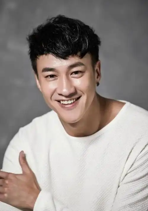 何润东:多栖艺术家的跨界旅程