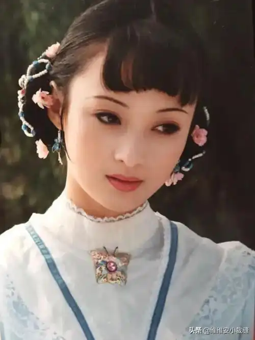 蒋勤勤年轻时最美图片,蒋勤勤年轻时的古装有多美_可可情感网