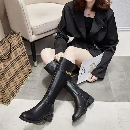 萨奇袋鼠2020秋冬新款长筒靴女高筒靴骑士靴加绒皮靴中跟粗跟不过膝瘦