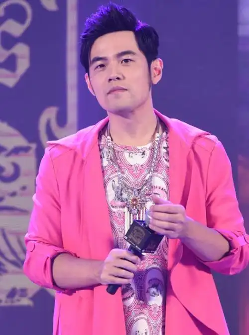 谁也想不到2024年开年第一个塌房的明星居然会是周杰伦