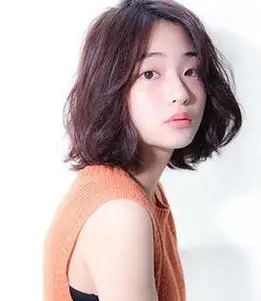 11款适合长脸窄额头的发型,典雅又美丽的发型!