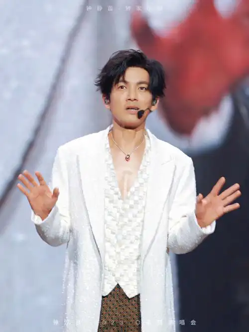 这是我的白马王子呀99钟汉良2023 o巡回演唱会上海站@钟汉良#钟汉良
