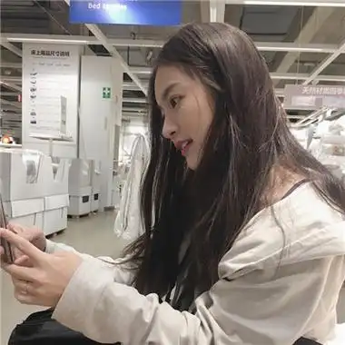 女生头像-女生头像2021侧面长发唯美图片大全 女人该笑得美纵然万般