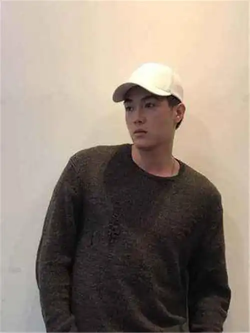 黄皓个人资料简介(黄皓资料背景被扒职业曝光)