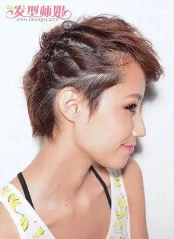 好看的短发女生编辫子发型发型屋女生短发编发