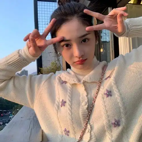 兔牙双马尾.周洁琼可二改.看简介.