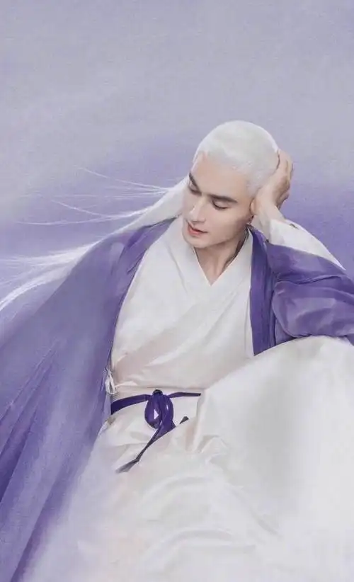 肖战朱一龙彭昱畅这些男星的白发造型谁的深得你心