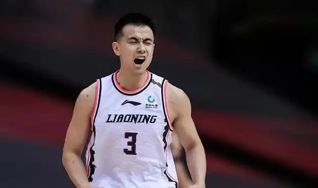 中国男篮集训第1天队长已有人选主抓3大基本功6人竞争激烈