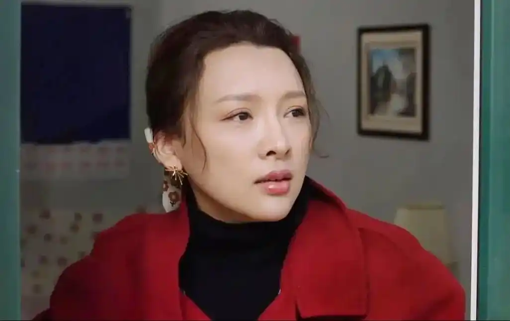 《乡村爱情16》当王香秀再一次回到象牙山,一切都变的物是人非 - 抖音