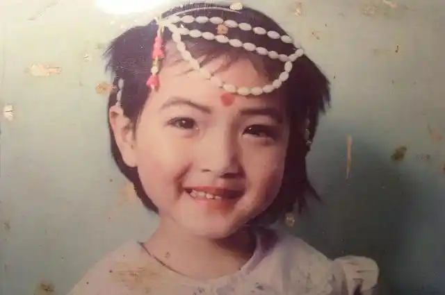 这里面金晨黄圣依都是从小到大一张脸,只分