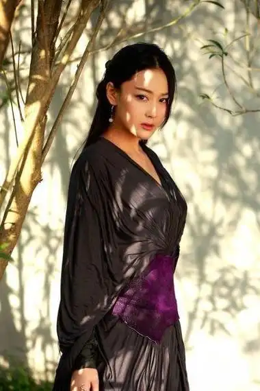 这把直播卡的是回忆局#  "我想我会一直孤单"被张馨予玄学硬控到现在