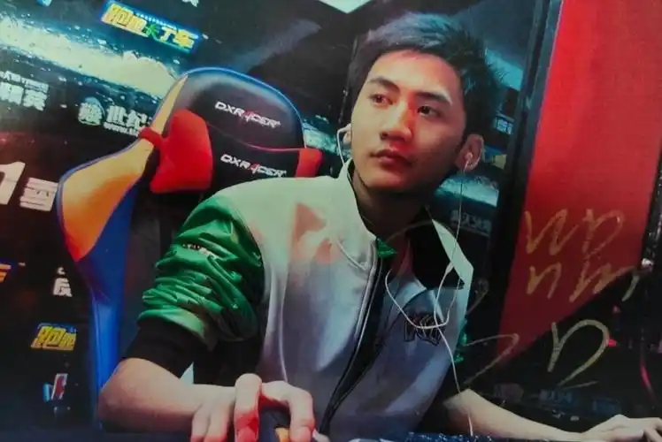 csgo茄子为什么被禁赛?csgo茄子年轻时超级帅照片