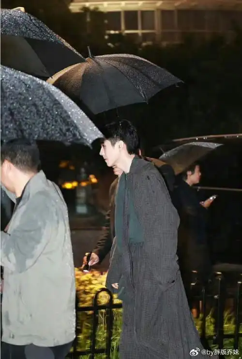 刘昊然 朕和嬛嬛何曾有过嫌隙##刘昊然 就是硬帅