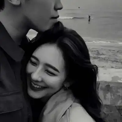 高清情侣头像真人成熟流行图片