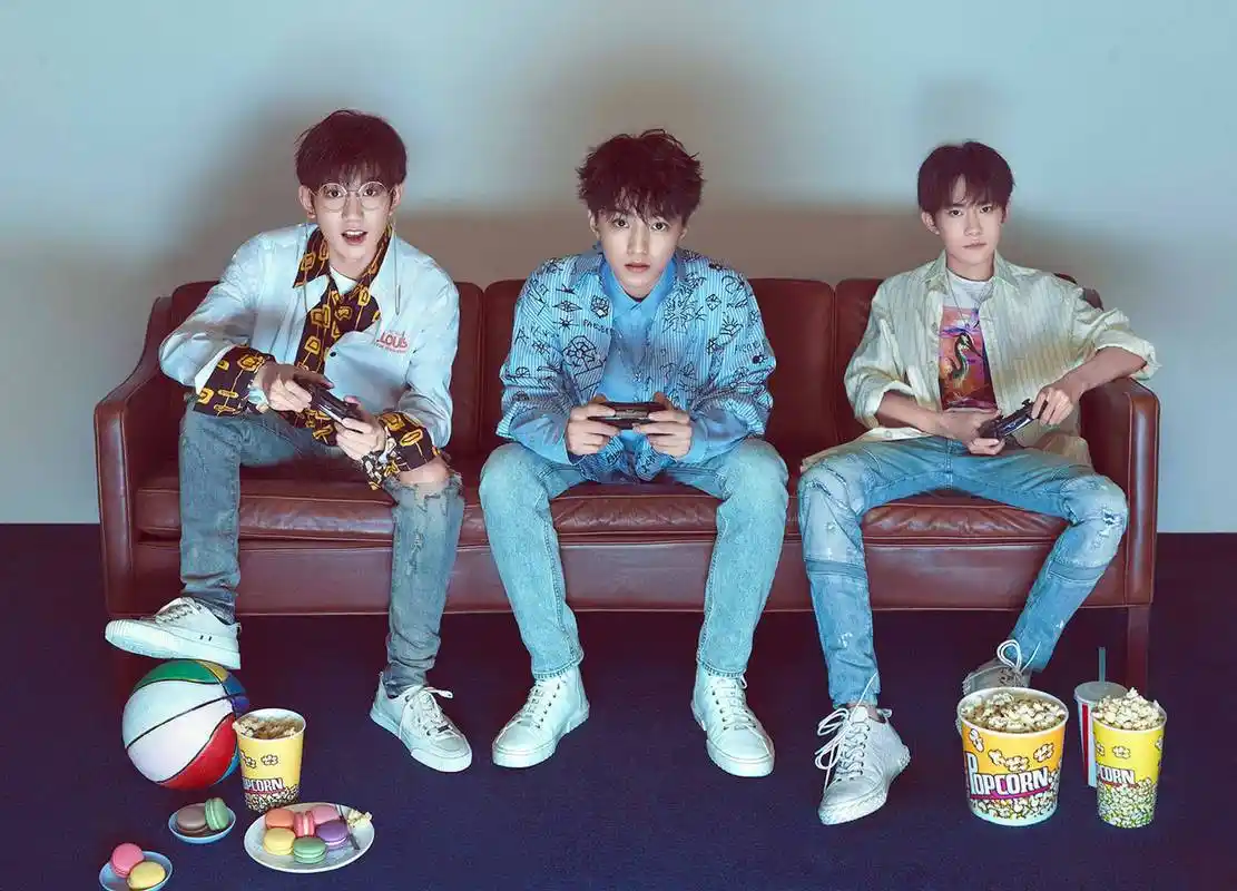 tfboys# #tfboys十年之约演唱会门票天价# tfboys即将合体十周年