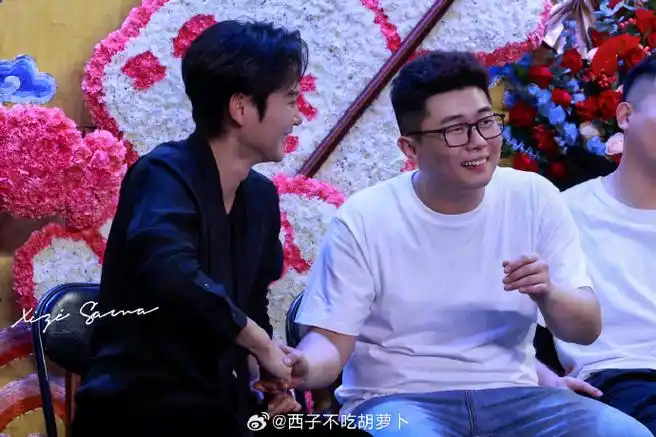 孟鹤堂周九良携手十四年