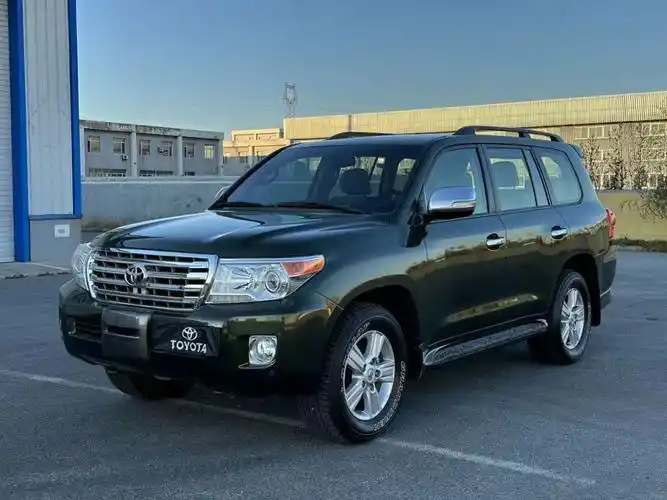 丰田 兰德酷路泽  2015款 4.6l v8 中东限量版图片