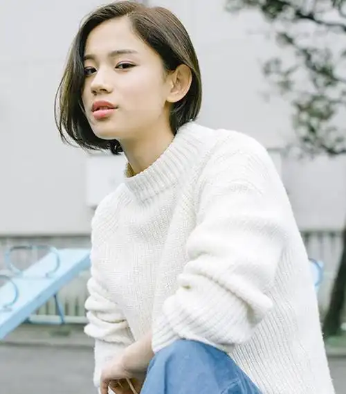 小清新日系短发齐耳,清纯短发显肤白又减龄_短发_女生发型大全