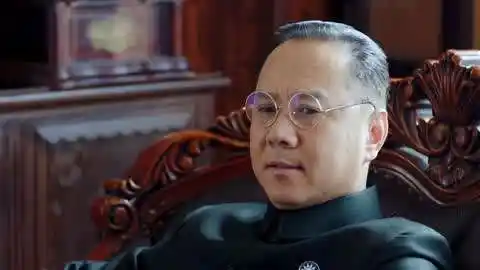 双刺邓汉山拿着鸡毛当令箭惹怒王陵基他可是当惯了地头蛇