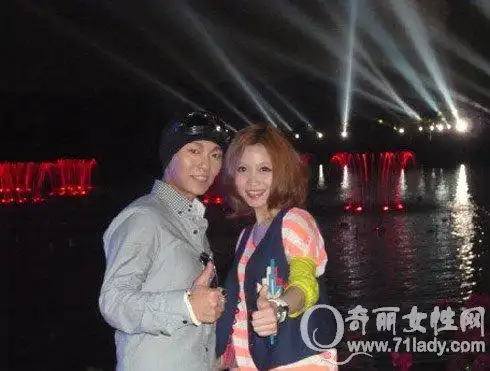 姚贝娜老公曝光 姚贝娜老公张雷个人资料图片(2)