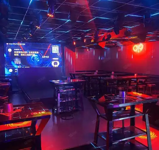 【10图】b易转 菏泽三角花园十字路口酒吧转让,豪华装修,日流水高