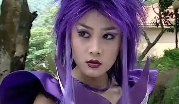 巴啦啦小魔仙紫色的小月看习惯了全剧唯一一次卸妆美出天际