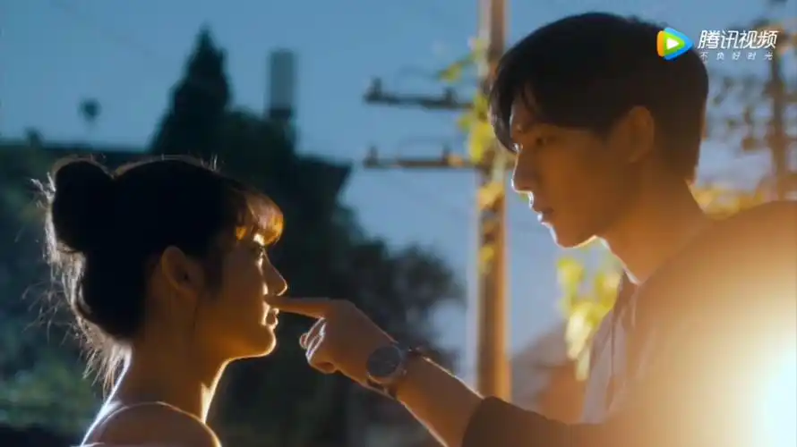 恶魔少爷别吻我有点甜李宏毅邢菲