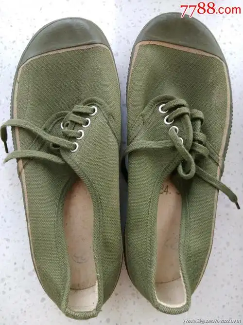 女兵胶鞋_价格30元_第1张