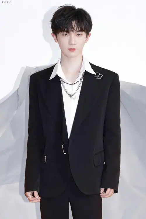 男模身材#马嘉祺弈局斩雾二十驭风