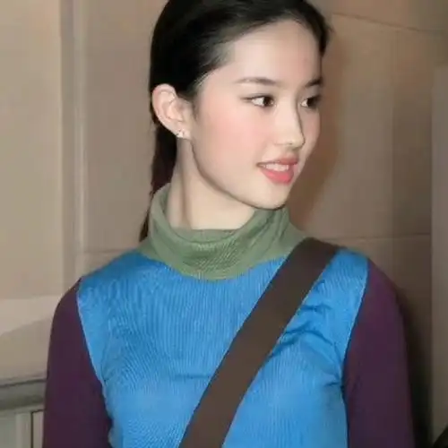 刘亦菲18岁旧照