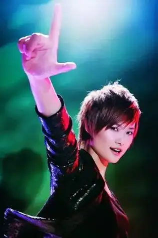 2005年《超级女声》的李宇春!一直是我最喜欢的歌星,曾经那 - 抖音