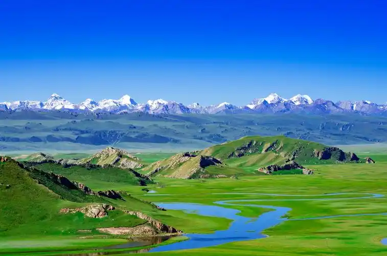 巴音布鲁克草原