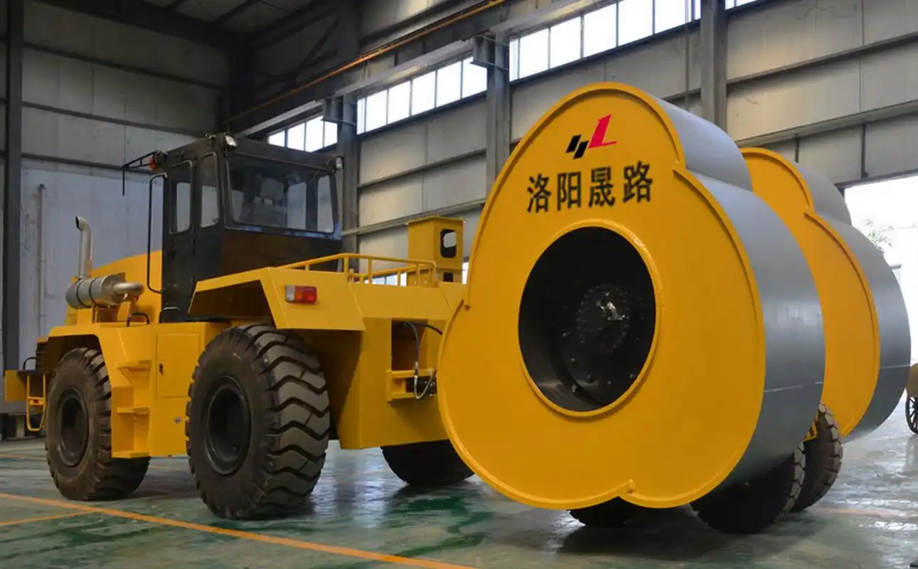 压路机,羊角碾,梅花碾,三角碾,冲击式压路机,冲击压实机,冲击碾压机