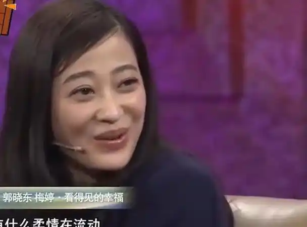 一碗水永远端不平梅婷看女儿的眼神反映出多少二胎家庭的无奈