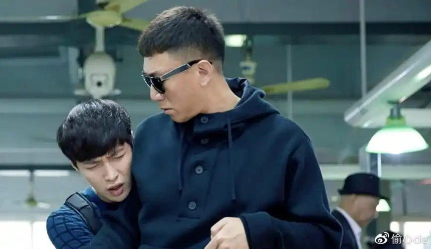 接档巡回检察组孙红雷新剧扫黑风暴张艺兴倾情加盟