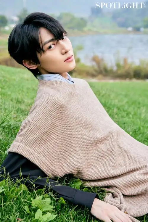 spotlight聚光#x陈立安超话蝴蝶扇动着美丽的翅膀,毅然飞入故事的