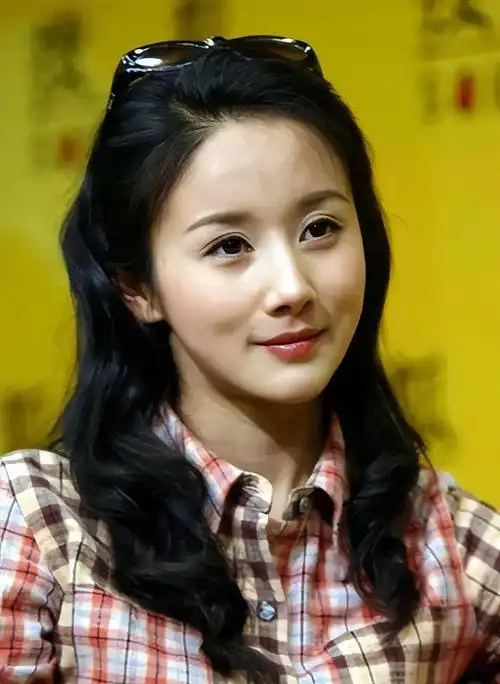 演员孙菲菲自曝大瓜发千字长文爆料直接点名道姓