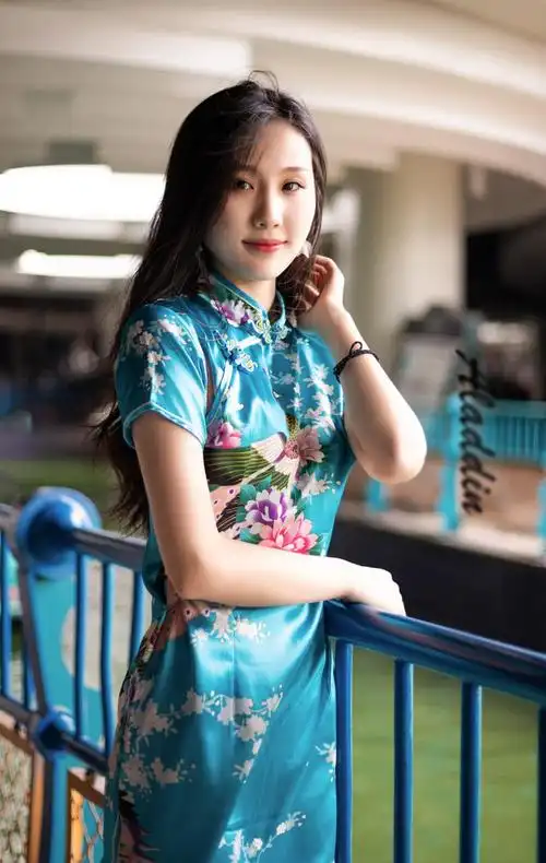 佳人摄影:旗袍姑娘