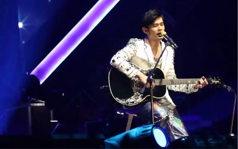 周杰伦2014魔天伦2演唱会香港站第四场 晴天