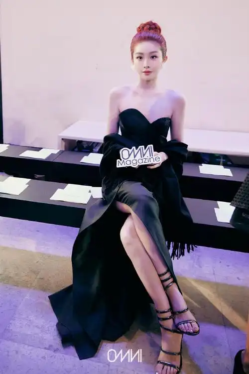 omni时装周独家报道##喻言巴黎时装周##巴黎时装周##omni magazine