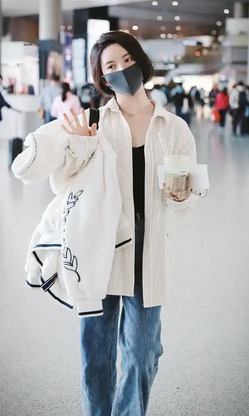 刘些宁的多组机场图 谁看了不说一句绝绝子 啊 好想.