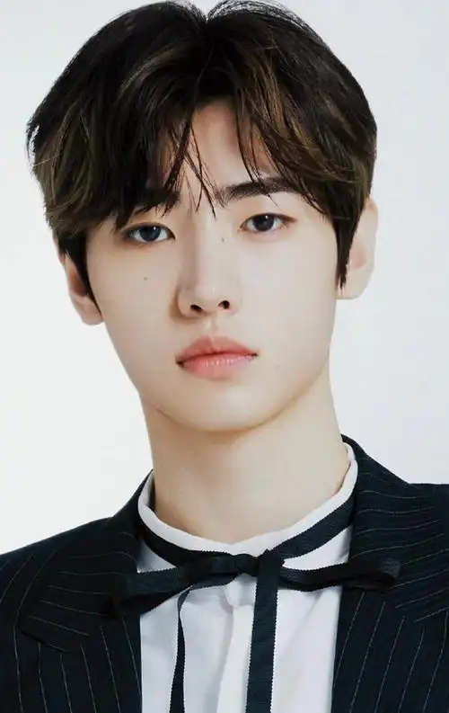 请宝贝们把自家门面照片都发我,一会想开个投票(一