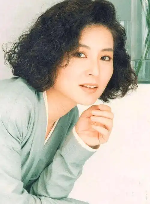 原创陈淑桦被誉为情歌天后40岁退出歌坛这些年怎么样了